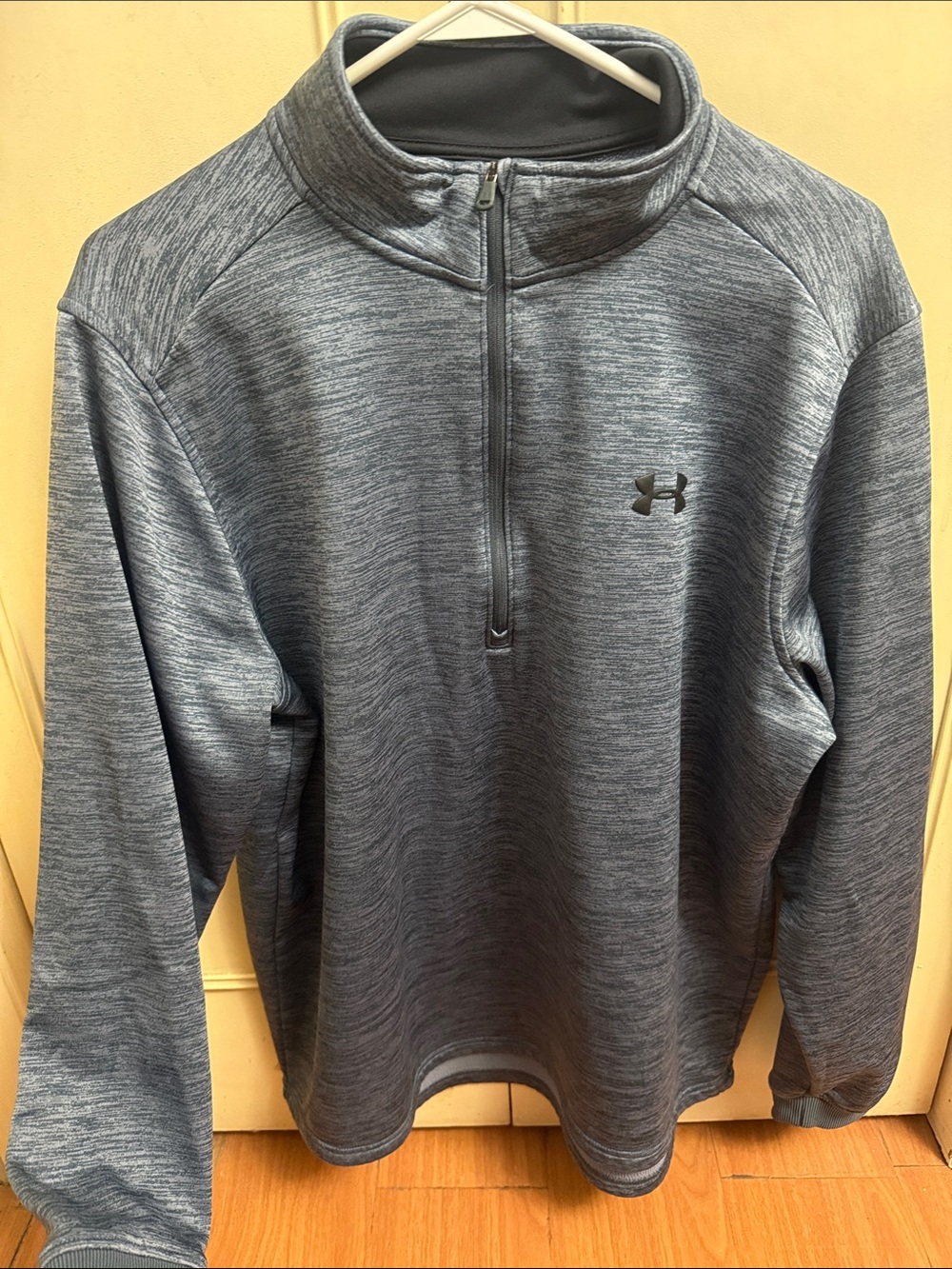 Under Armour Gray Heathered 1/4 Zip Pullover